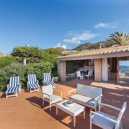 Apartament Cristallo Herrliche Aussicht Und Einen Steinwurf Von Der Blossen Costa Paradiso